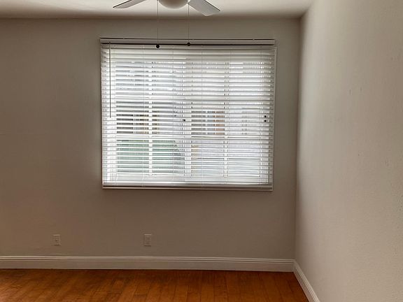 5th image of 4441 Woodman Ave APT 108