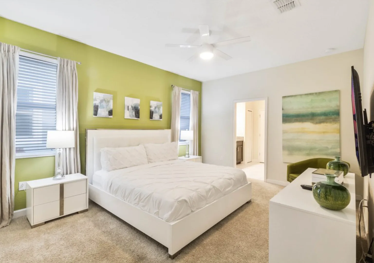 1562 OL - 8BR Tranquil Escape — Photo 2