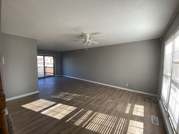 5th image of 1083 Biltmore Pl