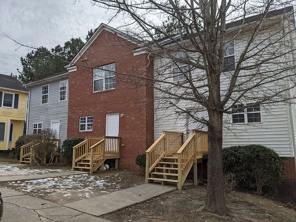 1st image of 320 Kilarney Dr #1
