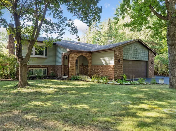 4469 Wood Duck Dr, Vadnais Heights, MN 55127