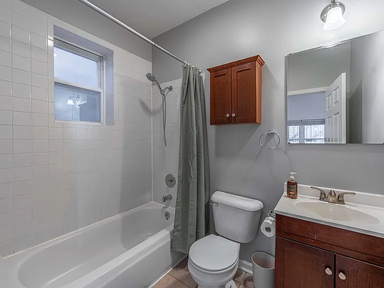 1247 W Ohio St #1 — Photo 18