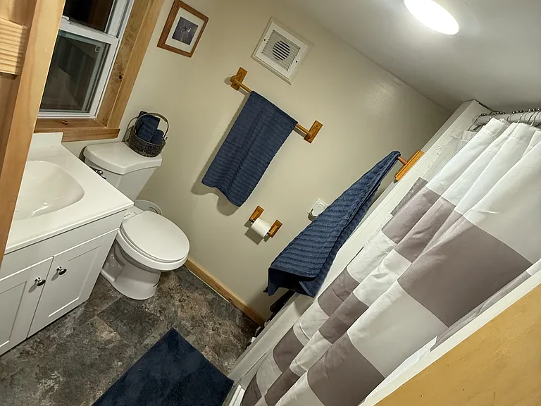 327 Shusta Rd #2 — Photo 4