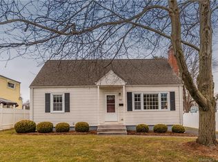 66 Sampson St, West Hartford, CT 06110