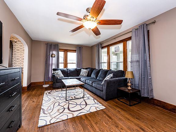 3rd image of 514 Howard Ave