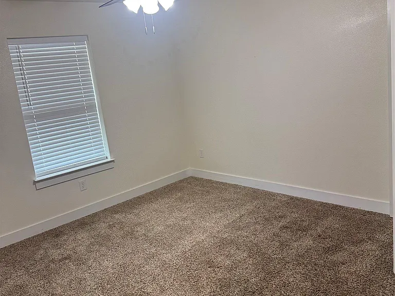 5706 Melody Ln #3 — Photo 8