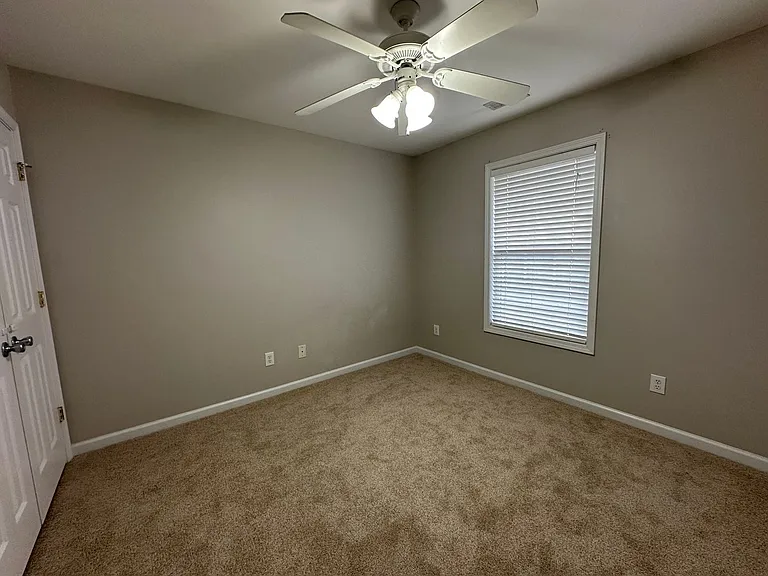3679 Pioneer Dr — Photo 28