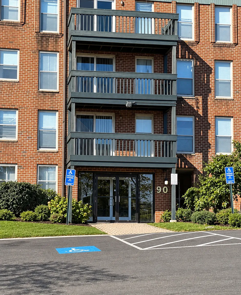 1 bed, 1.0 bath, 750 sqft, $1,495 — Photo 1