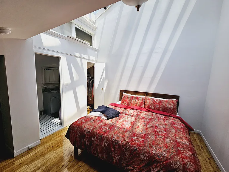 160 Bleecker St #PH10BE — Photo 2
