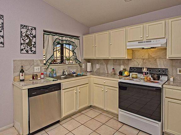 006_Kitchen