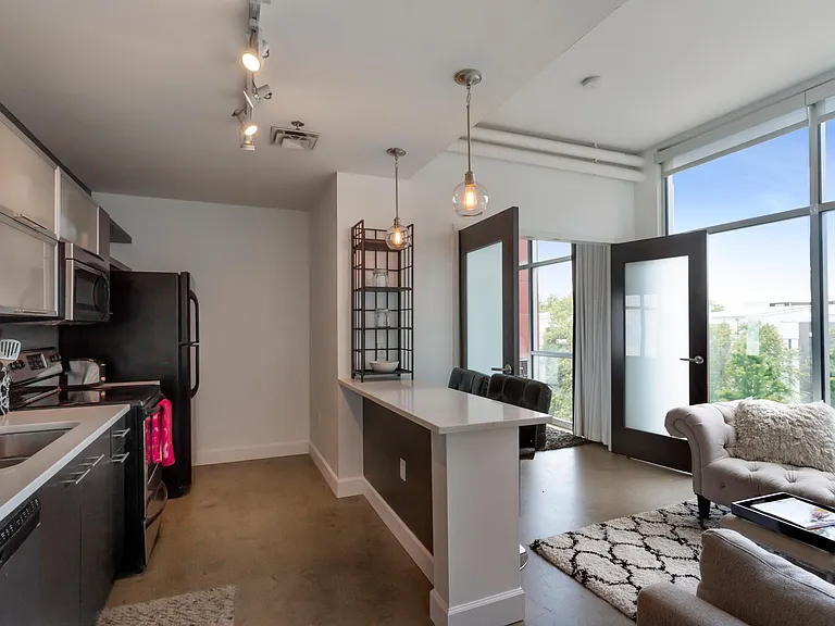 2115 Yeaman Pl #307 — Photo 20