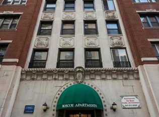 425 W Roscoe St APT 106C, Chicago, IL 60657