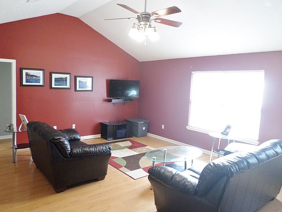 Living room/vaulted ceilings