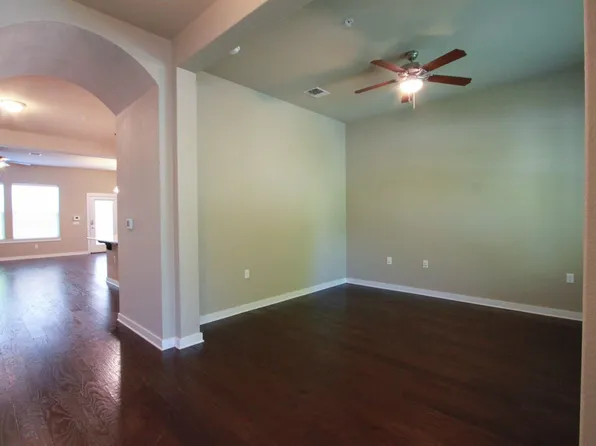 4722 Page St, Austin, TX 78723