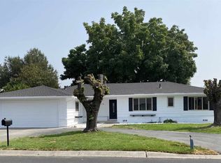 1790 Lambeth Ln, Concord, CA 94518