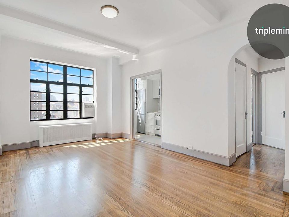 1st image of 10 Sheridan Sq APT 3D