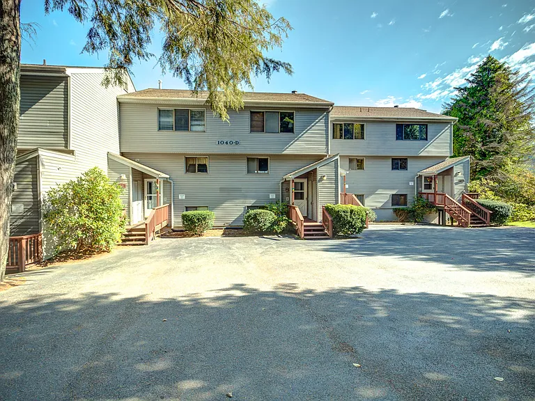 1040 Sugar Mountain Dr #D-24 — Photo 21