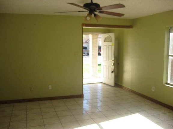 5th image of 3620 Westway Ave