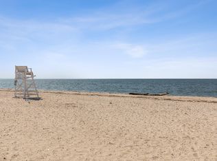 2074 Kenneys Rd, Southold, NY 11971