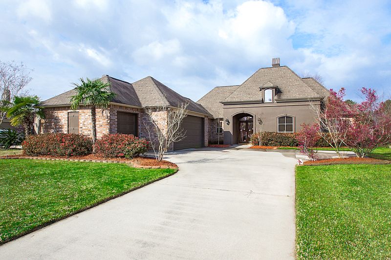 1st image of 12397 Mill House Dr