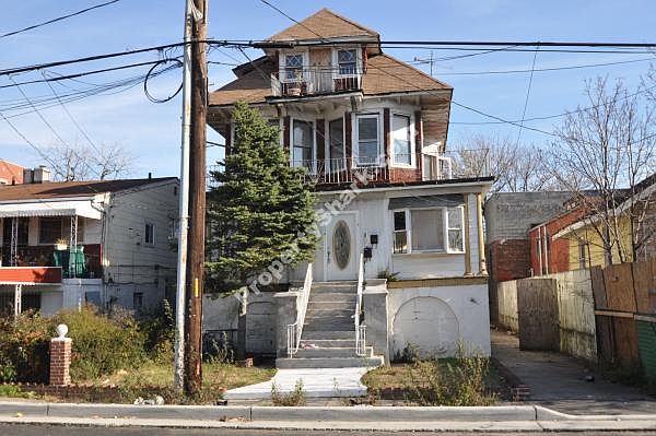 1st image of 414 Beach 67 St