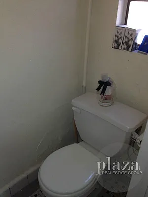 Sold by Plaza Real Estate Group | media 6