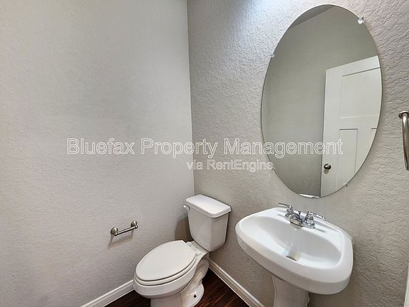 4th image of 7907 Blackhawk Pass