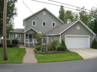 3035 Grand Ave, Pierson, MI 49339