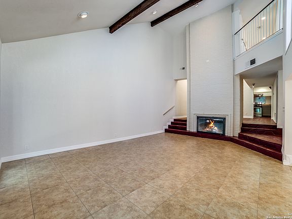 4th image of 7617 N Songbird Ln