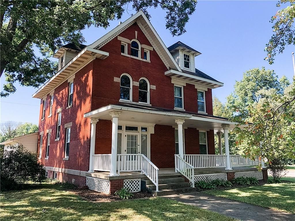 323 N Olive St, Saint Elmo, IL 62458 Zillow