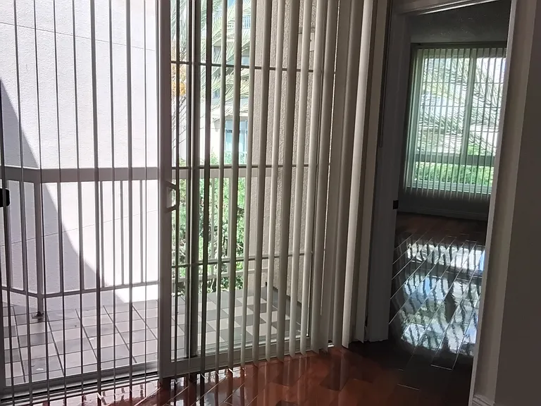Wilshire Villa — Photo 45