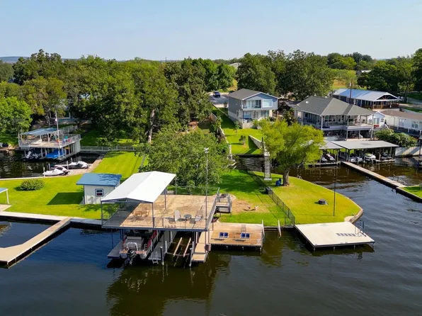 2000 Williams Lakeshore, Kingsland, TX 78639