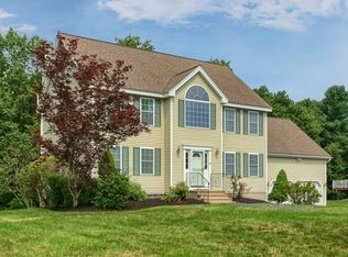 64 Russells Way, Westford, MA 01886