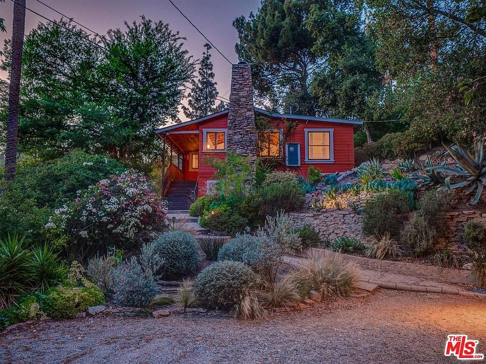 1st image of 6275 Crestwood Way
