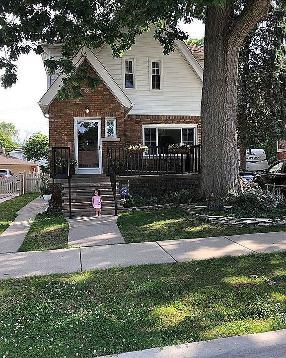 1st image of 15404 Garfield Ave