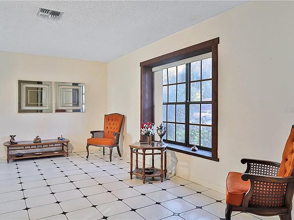 4th image of 6218 Christina Groves Cir W
