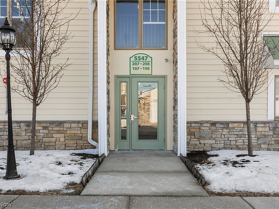 1st image of 5547 Beavercrest Dr #107
