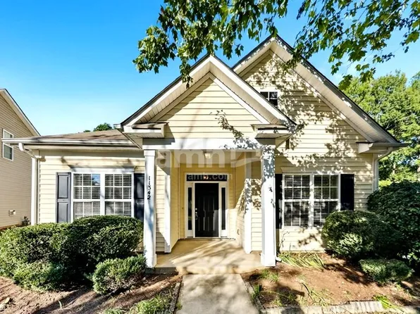 11342 Heritage Green Dr, Cornelius, NC 28031
