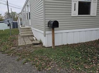 3254 Stewart Dr, Erie, PA 16510