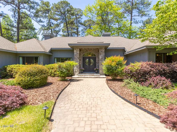 59 Juniper Creek Boulevard, Pinehurst, NC 28374