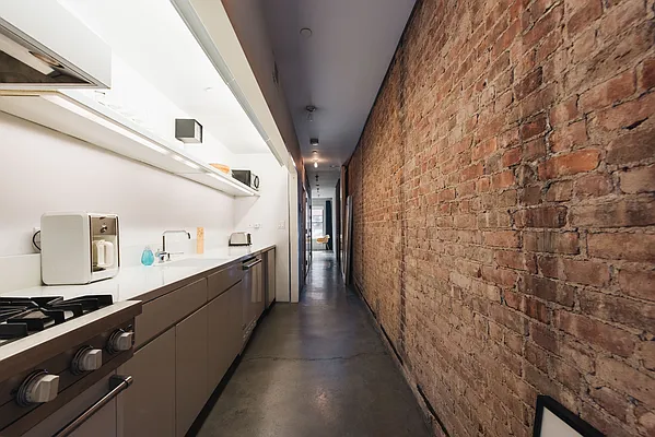 Sold by Kretz Family Real Estate | media 8