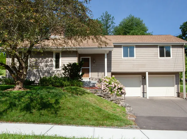 33 Florence Road, Bloomfield, CT 06002