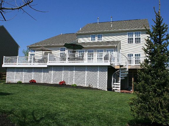 Low Maintenance Deck