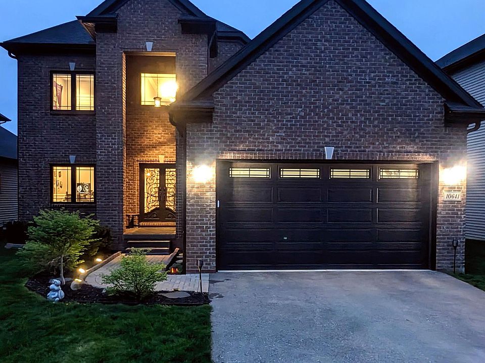 1st image of 10641 Lone Oak Cir