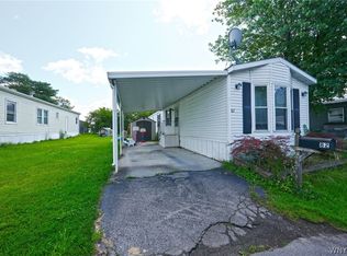 82 Jenny Ln, Buffalo, NY 14225
