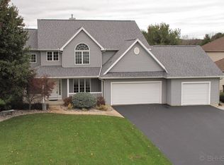 135 Pinehurst Ln, Battle Creek, MI 49015