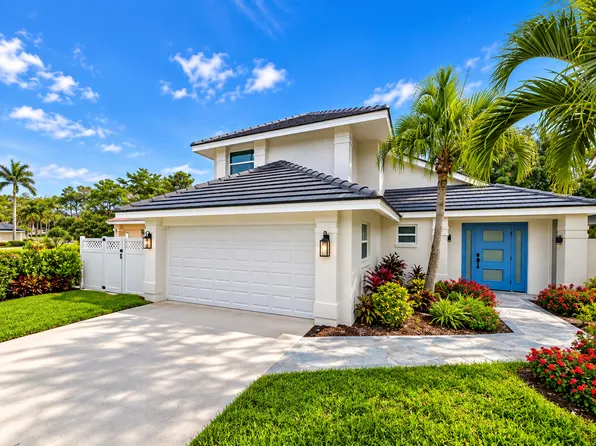 5054 Eclipse Ct, Naples, FL 34104