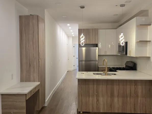 232 Van Horne Street image 19 of 20