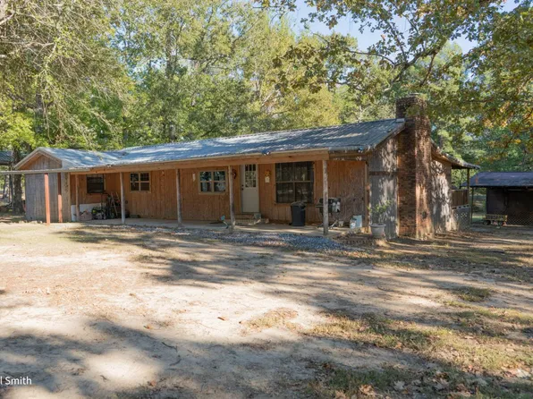 914 Hillman Rd, Grayson, LA 71435