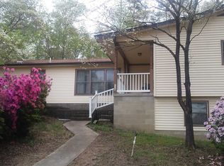 228 Jots Spot Ln, Saint Matthews, SC 29135